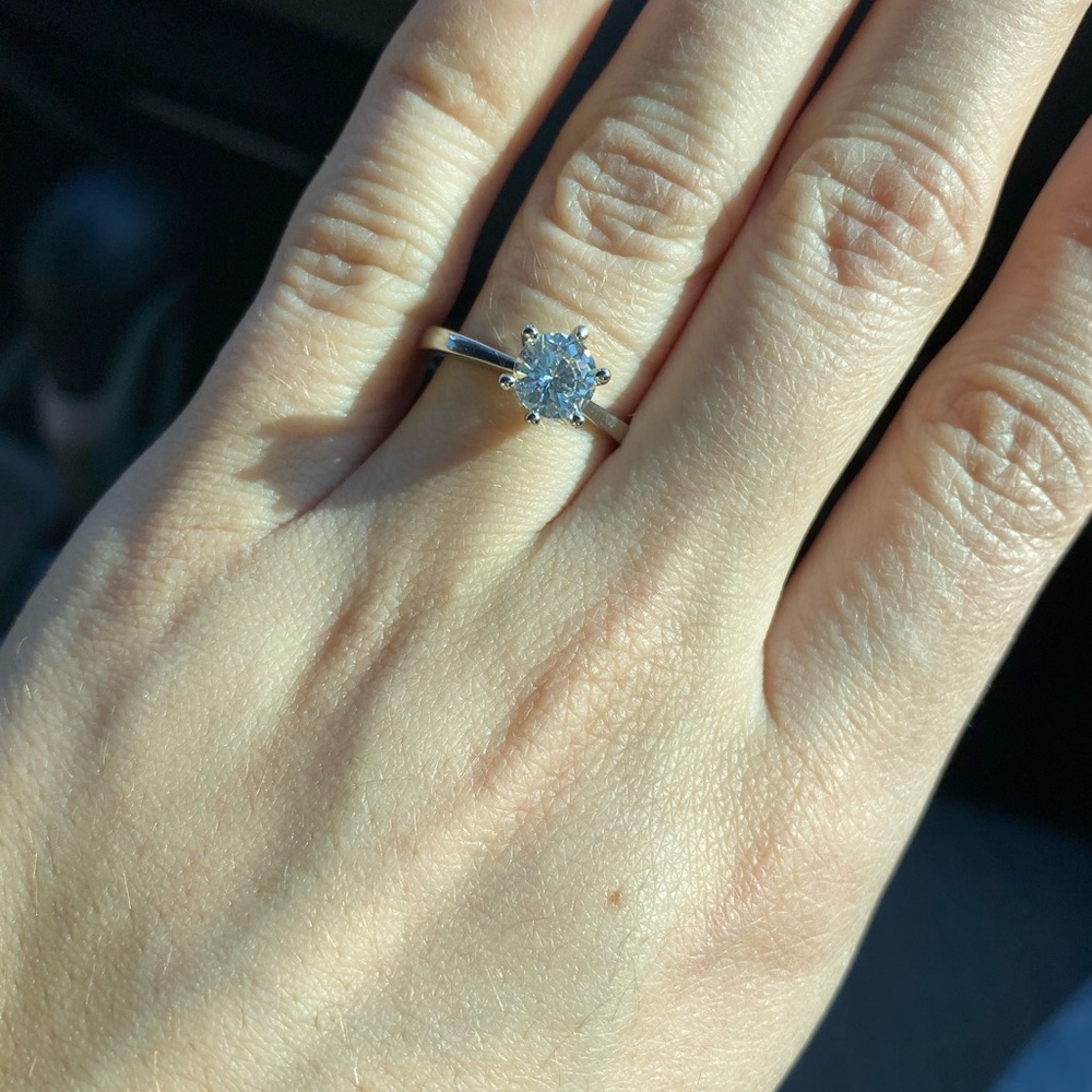 diamond ring 💍 - Picture 6 of 8